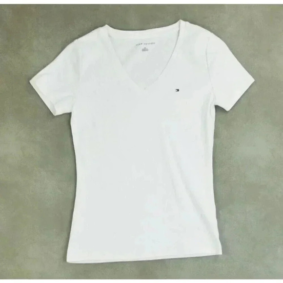 Tommy Hilfiger Small Women's V Neck Logo Tag Short Sleeve Cotton Fashion Tee - Picture 1 of 7
